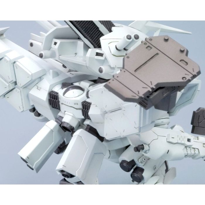 Armored Core For Answers D-Style Model Kit Lineark White-Glint 10 cm