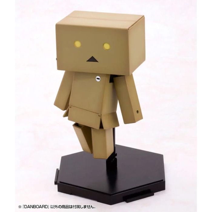 Yotsubato! Plastic Model Kit Danboard 13 cm