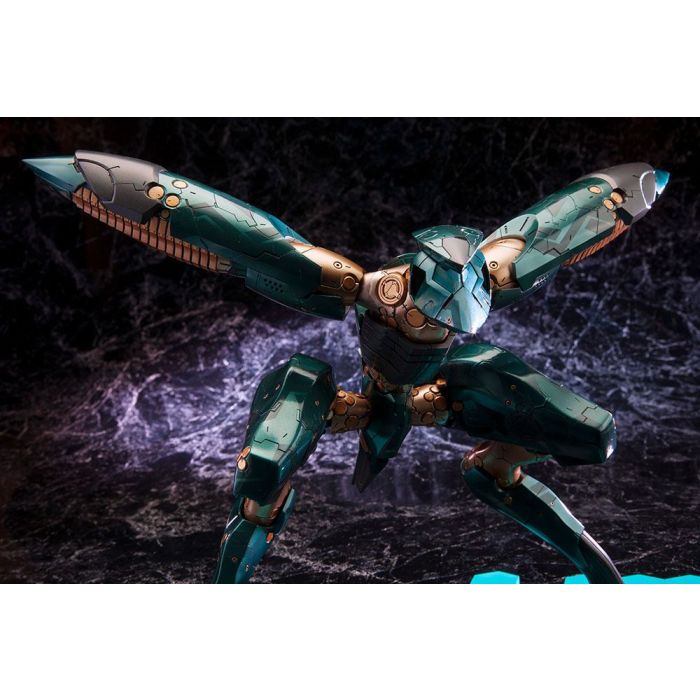 Metal Gear Solid 4 Plastic Model Kit 1/100 Metal Gear Ray 21 cm