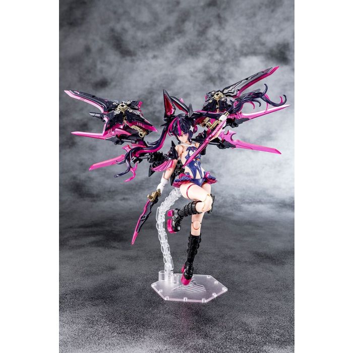 Megami Device Plastic Model Kit 1/1 Desire Maiden Raider 18 cm