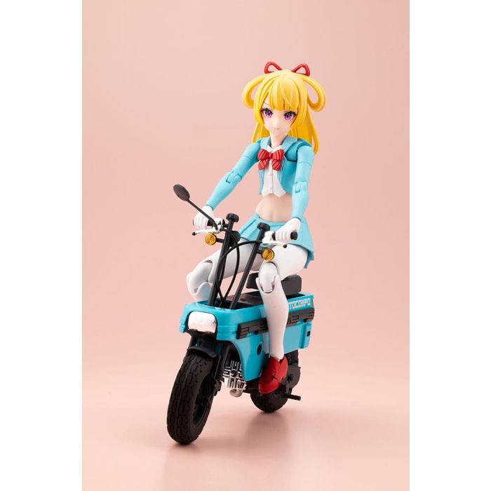 Megami Device Buster Doll Series Plastic Model Kit 1/1 Knight Alice with Honda AB12 Motocompo 15 cm 