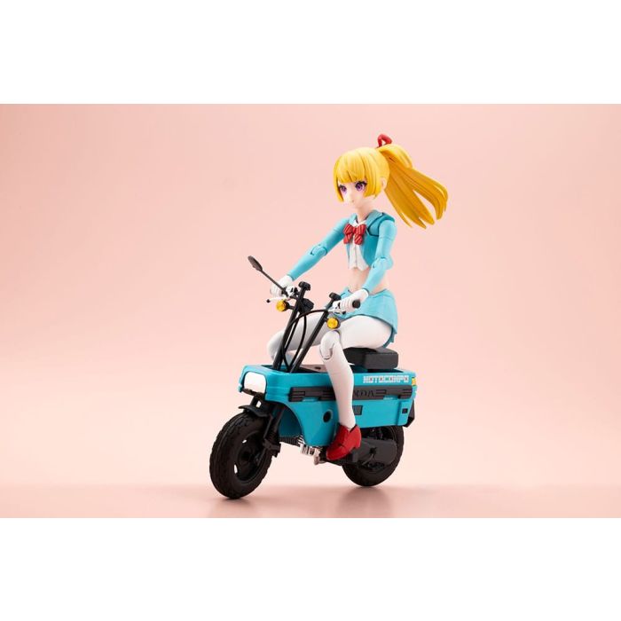 Megami Device Buster Doll Series Plastic Model Kit 1/1 Knight Alice with Honda AB12 Motocompo 15 cm 