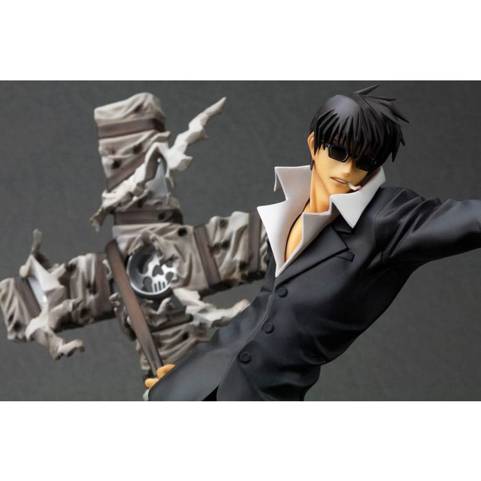 Trigun Badlands Rumble ARTFX J Statue 1/8 Nicholas D. Wolfwood Renewal Package Version 20 cm