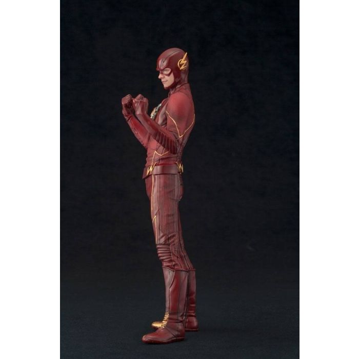 DC Comics: The Flash TV Series - The Flash ARTFX+ Statue EU Exclusive