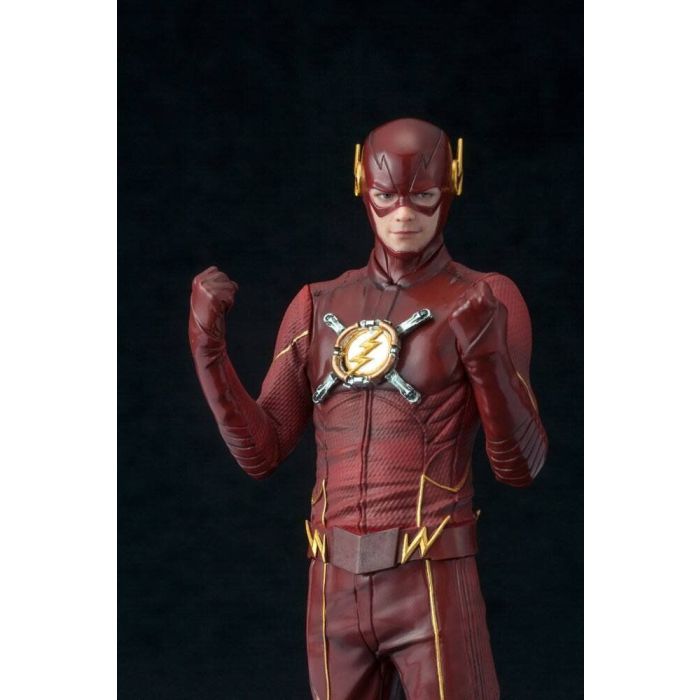 DC Comics: The Flash TV Series - The Flash ARTFX+ Statue EU Exclusive
