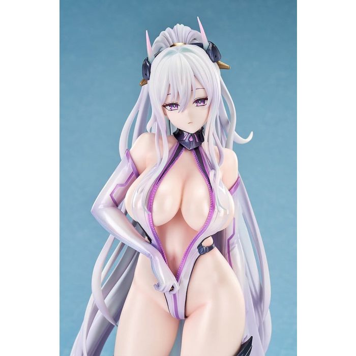 Azur Lane PVC Figure 1/6 Kearsarge Nightpool 28 cm