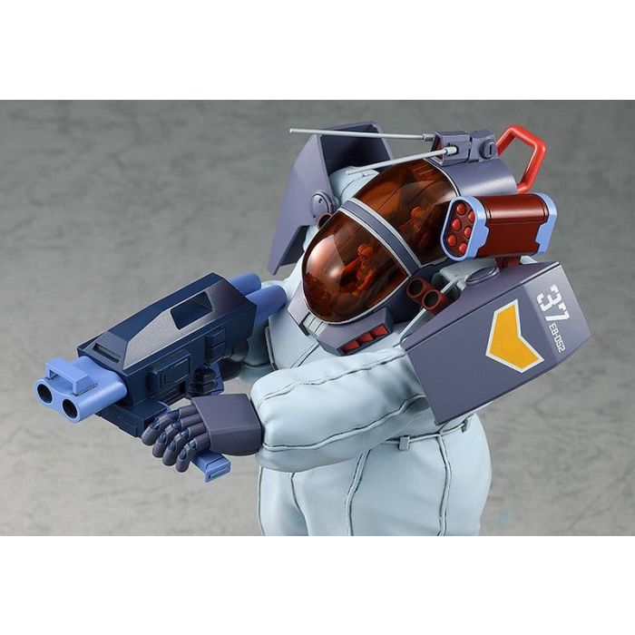 Fang of the Sun Dougram Combat Armors MAX 24 Plastic Model Kit 1/72 Soltic HT128 Big Foot Snow Camouflage with Cold Shield 17 cm