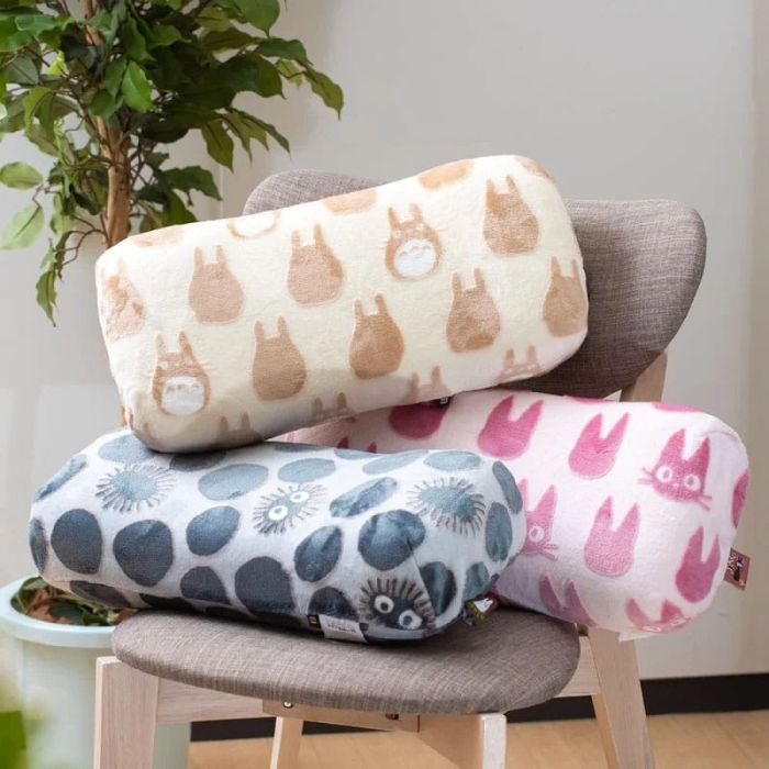 Kiki's Delivery Service Opalised block Cushion Jiji silhouette 20 x 43 cm
