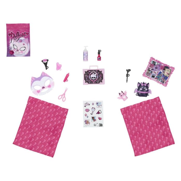 Monster High Self-Scare Secrets Doll Draculaura