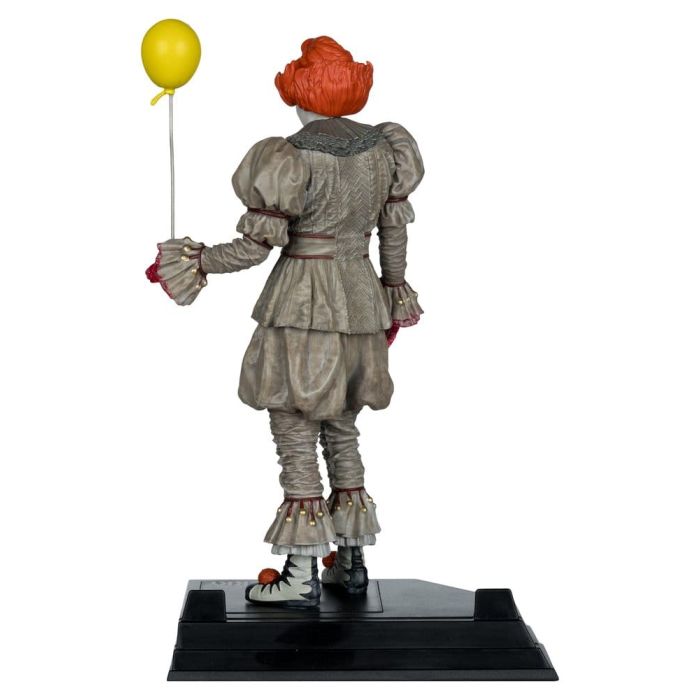 It Welcome to Derry Movie Maniacs Figure Pennywise (Bloody) 16 cm