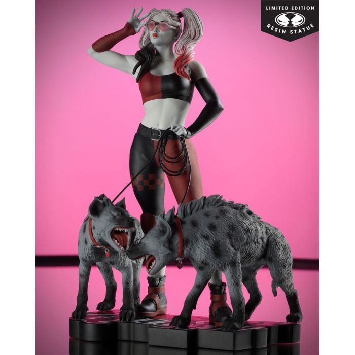 DC Direct Harley Quinn: Red, White & Black Statue 1/10 Harley Quinn by Jenny Frison 19 cm