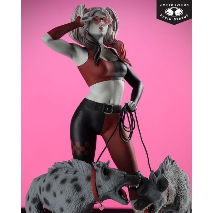 DC Direct Harley Quinn: Red, White & Black Statue 1/10 Harley Quinn by Jenny Frison 19 cm