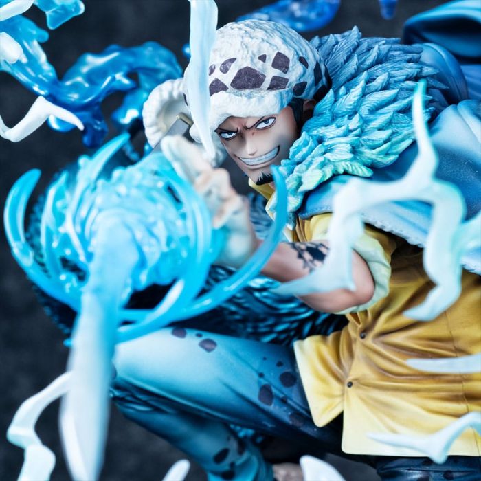 One Piece Portrait Of Pirates WA-MAXIMUM PVC Statue Trafalgar Law The Surgeon of Death Awaken Ver. 27 cm    