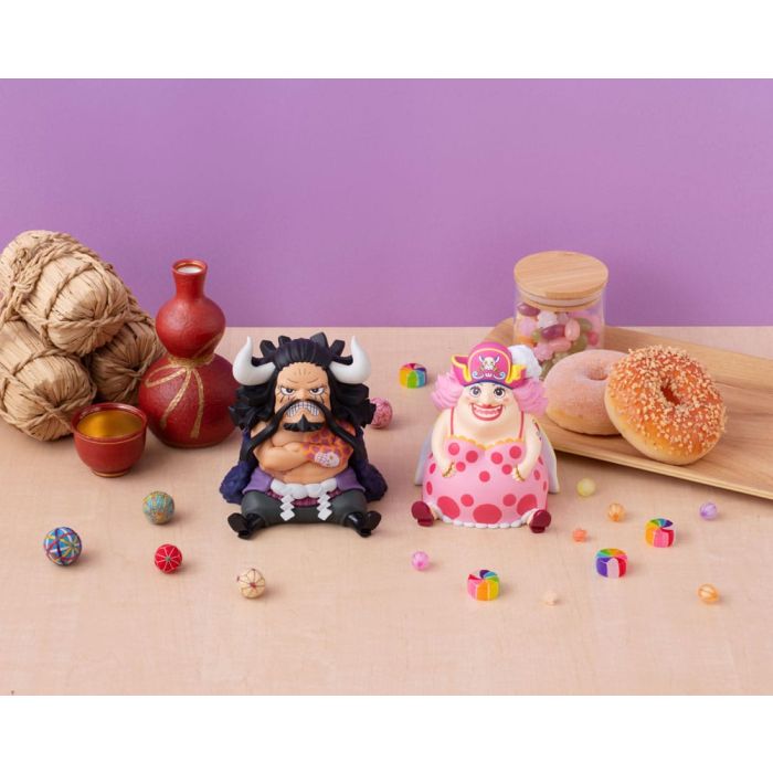 One Piece Look Up PVC Statue Big Mom 11 cm