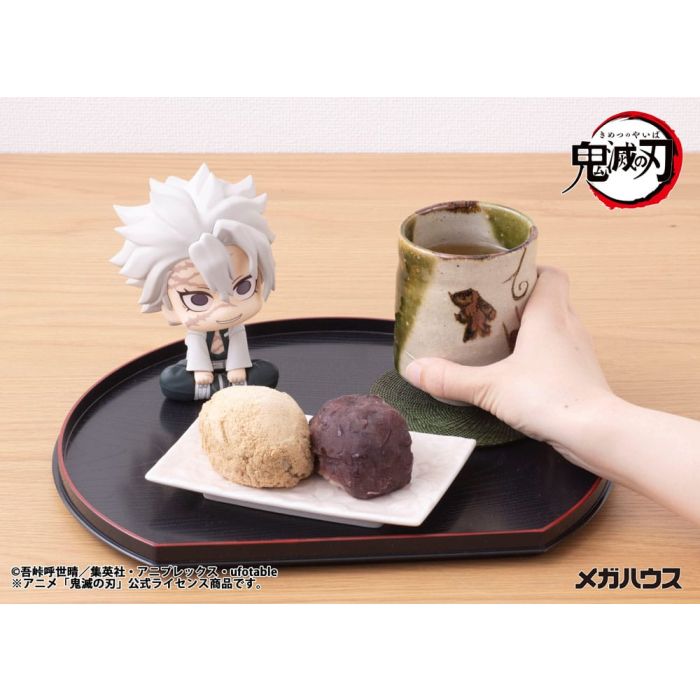 Demon Slayer Kimetsu no Yaiba Look Up PVC Statue Shinazugawa Sanemi 11 cm