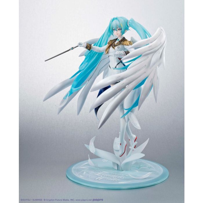 Mobile Suit Gundam x Hatsune Miku Lucrea PVC Statue Hatsune Miku x Wing Gundam Zero EW 45th Anniversary 27 cm        