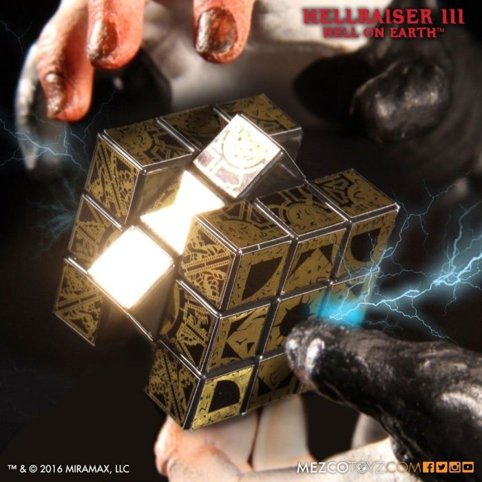 Hellraiser III: Lament Configuration Puzzle Cube Replica