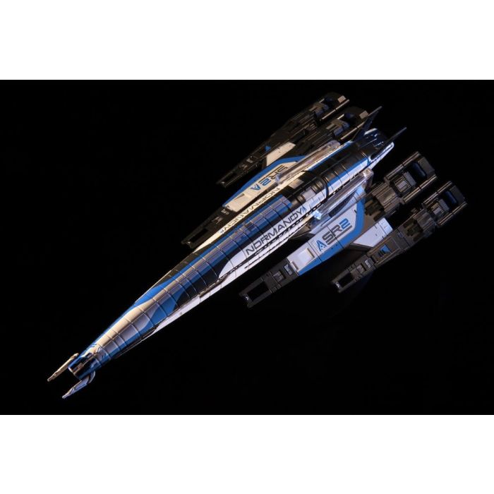 Mass Effect Die-Cast Normandy SR-2 22 cm 
