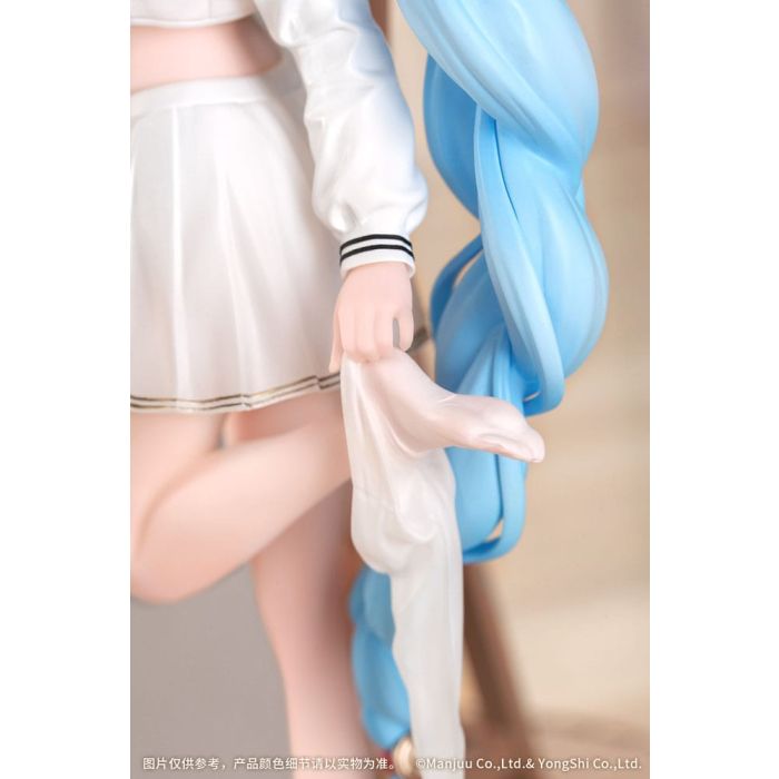 Azur Lane PVC Statue 1/8 Janus Fear of Changing Clothes 20 cm
