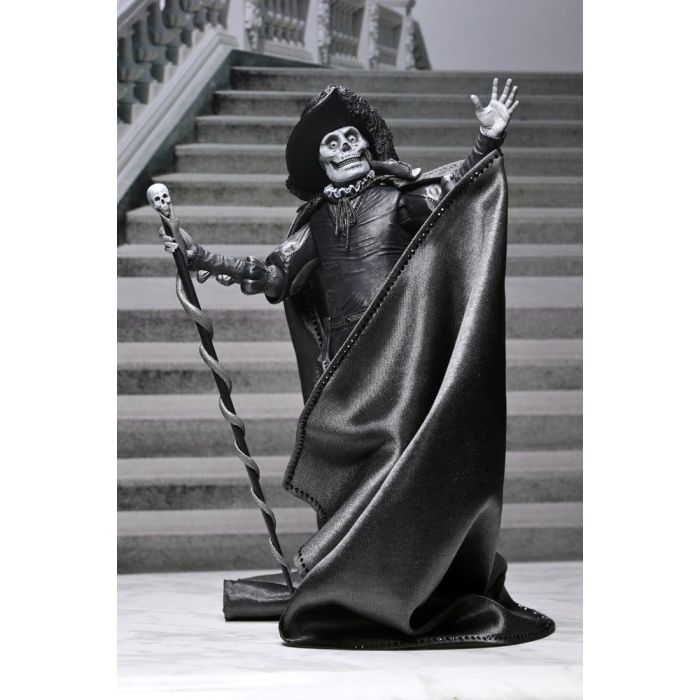 Phantom of the Opera (1925) Ultimate Action Figure Masque of the Red Death (B&W) 18 cm