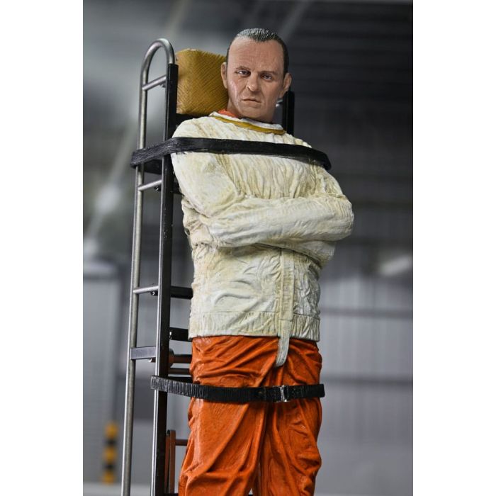 The Silence of the Lambs Action Figure Dr. Hannibal Lecter (Masked) 18 cm       