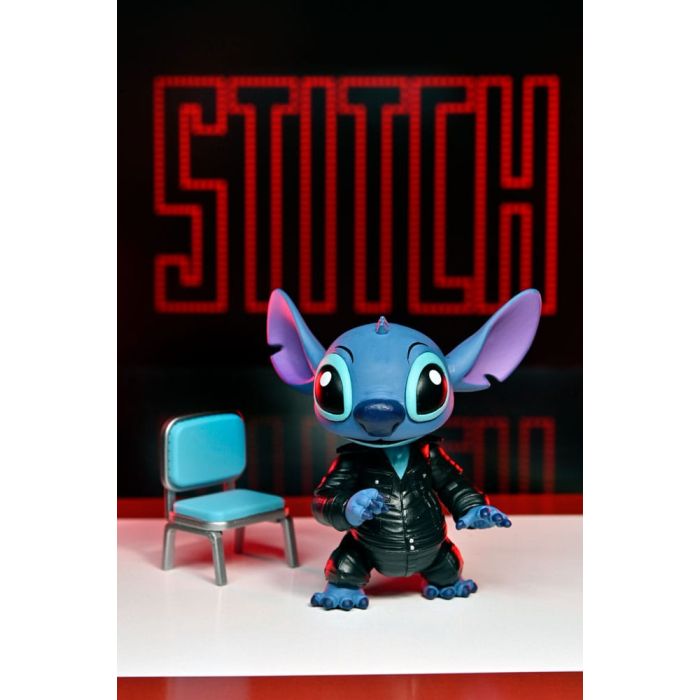 Lilo & Stitch Action Figure Ultimate Singer Elvis Stitch 7 cm