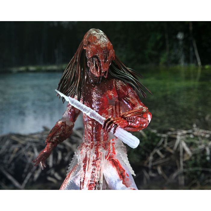 Prey Action Figure Ultimate Feral Bear Blood Predator 18 cm