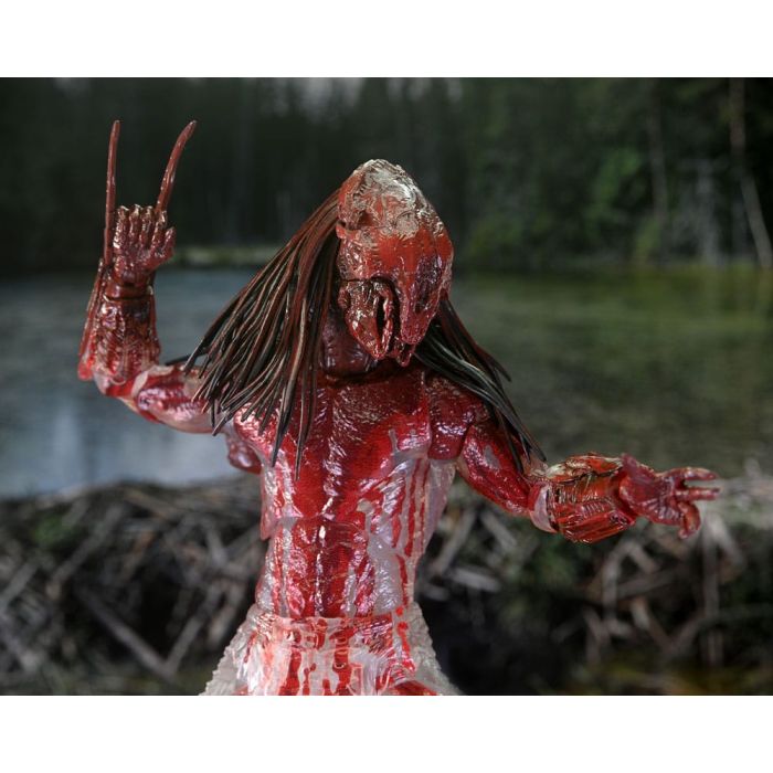 Prey Action Figure Ultimate Feral Bear Blood Predator 18 cm