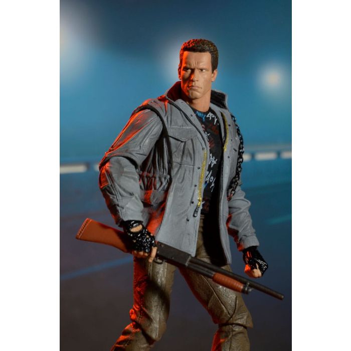 Terminator Action Figure Ultimate T-800 (Tech Noir) 18 cm