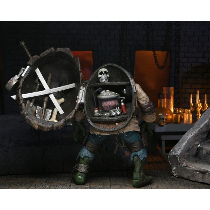 Universal Monsters x Teenage Mutant Ninja Turtles Action Figure Ultimate Leonardo as The Hunchback 18 cm