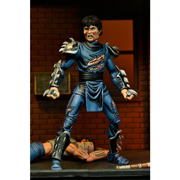 Teenage Mutant Ninja Turtles (Mirage Comics) Action Figure Battle Damaged Shredder 18 cm