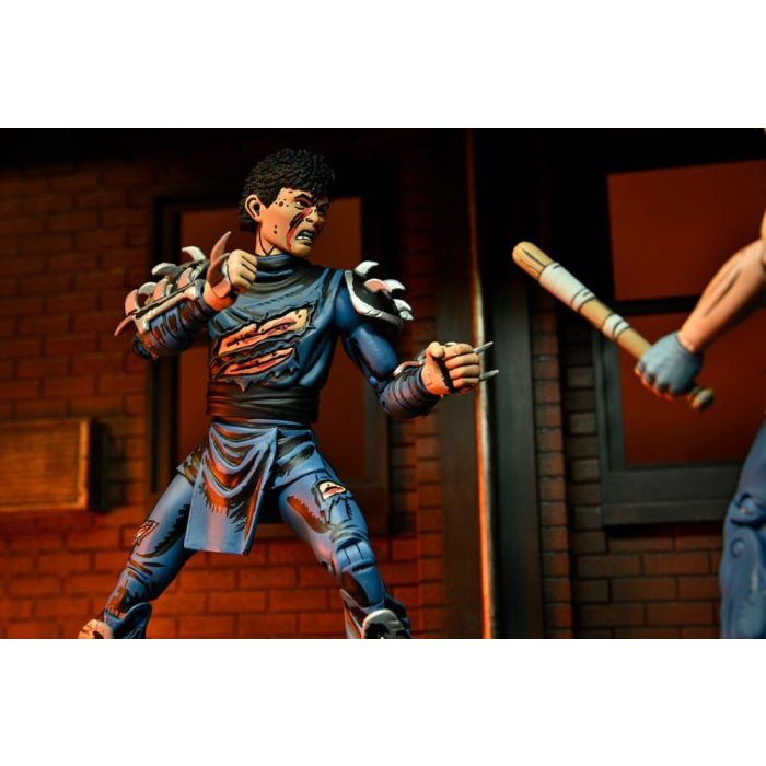 Teenage Mutant Ninja Turtles (Mirage Comics) Action Figure Battle Damaged Shredder 18 cm