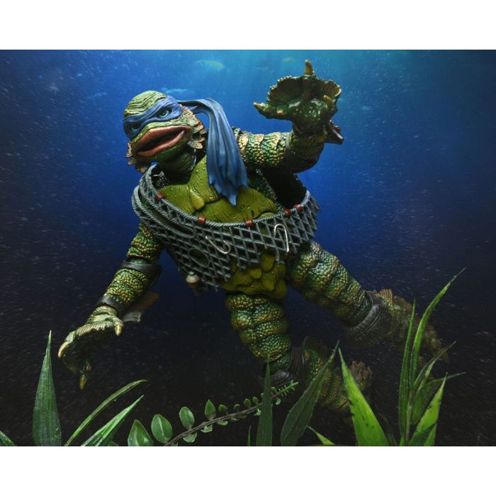 Universal Monsters x Teenage Mutant Ninja Turtles Scale Action Figure Leonardo as the Creature 18 cm
