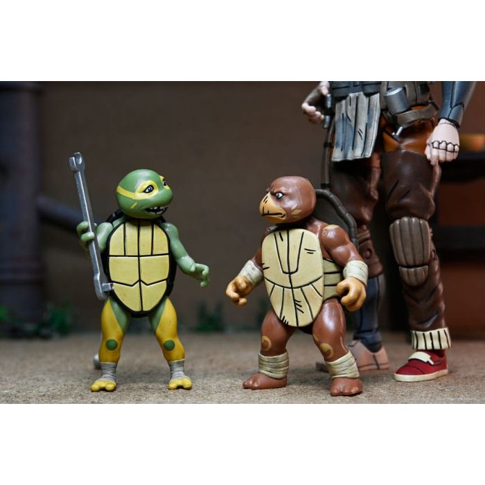 Teenage Mutant Ninja Turtles (The Last Ronin The Lost Years) Action Figure Grammy April with Baby Yi & Moja 18 cm 