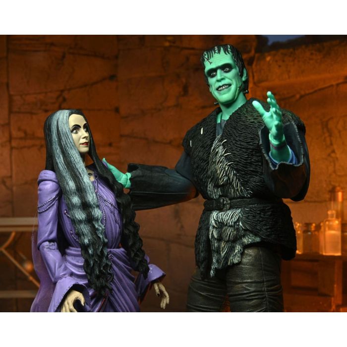 Rob Zombie's The Munsters Action Figure Ultimate Lily Munster 18 cm