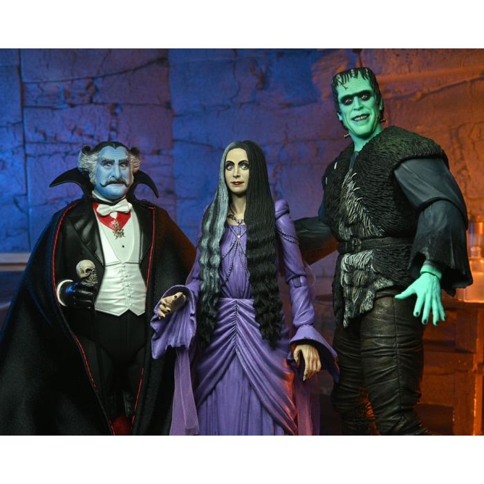 Rob Zombie's The Munsters Action Figure Ultimate Lily Munster 18 cm