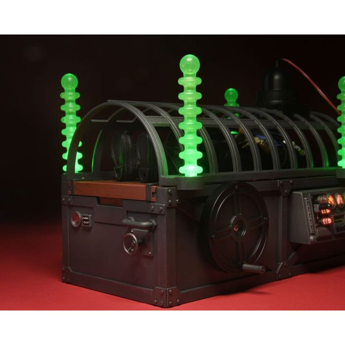 NECA Originals Diorama Monsterizer Vintage 25 cm