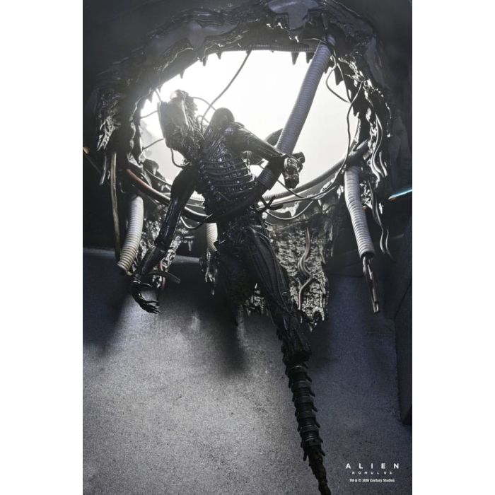 Alien: Romulus Action Figure Deluxe Suspended Lab Xenomorph XX121 18 cm