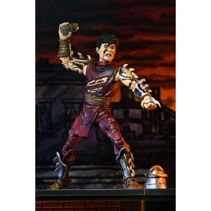 Teenage Mutant Ninja Turtles Action Figure Battle Damaged Shredder 18 cm