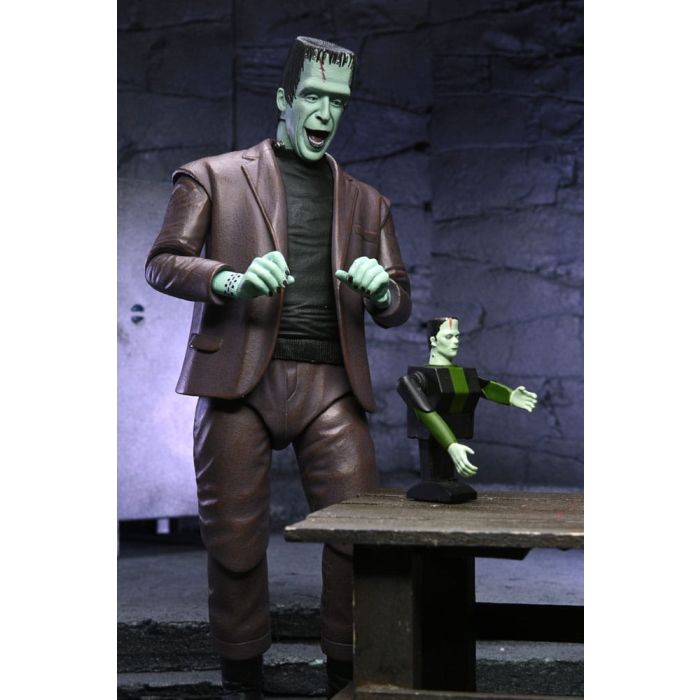 Rob Zombie's The Munsters Action Figure Ultimate Herman Munster 18 cm