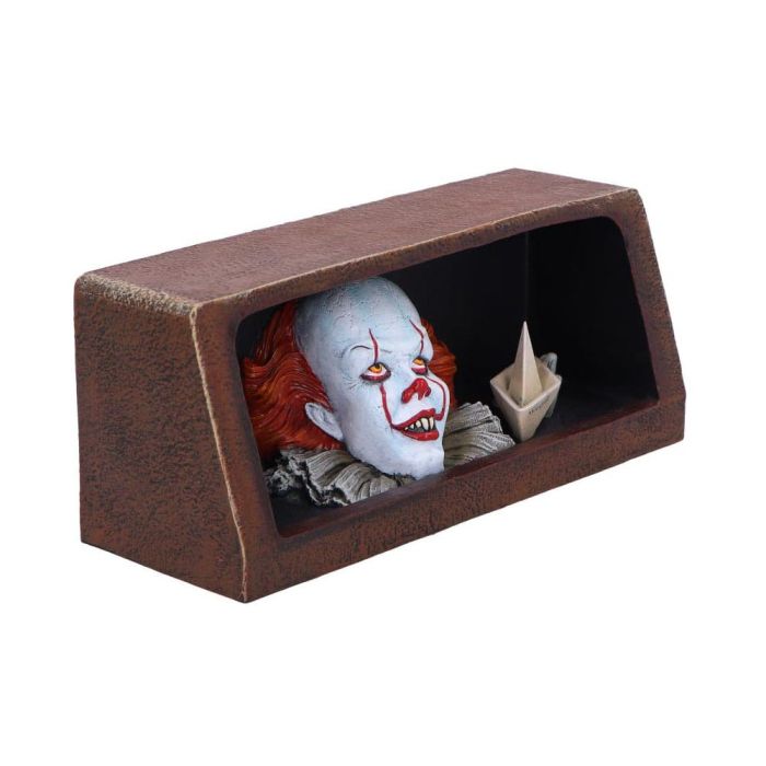 It Figure Pennywise Drain 8 cm 