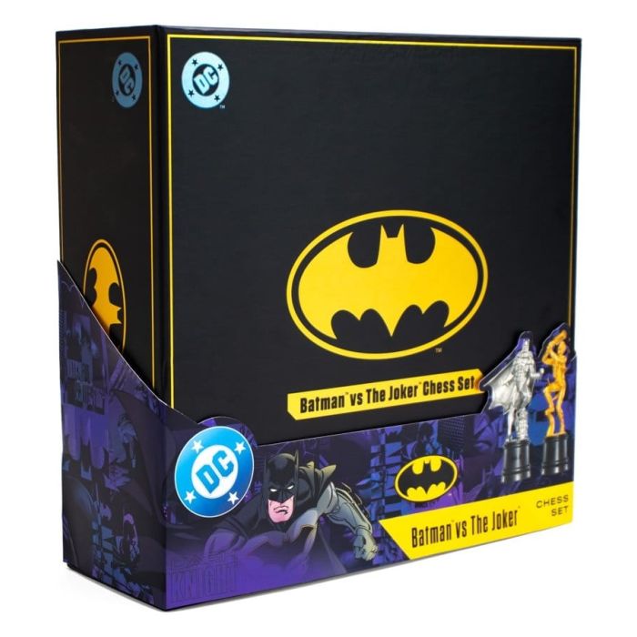 DC Comics Chess Set Batman vs. The Joker 47 cm
