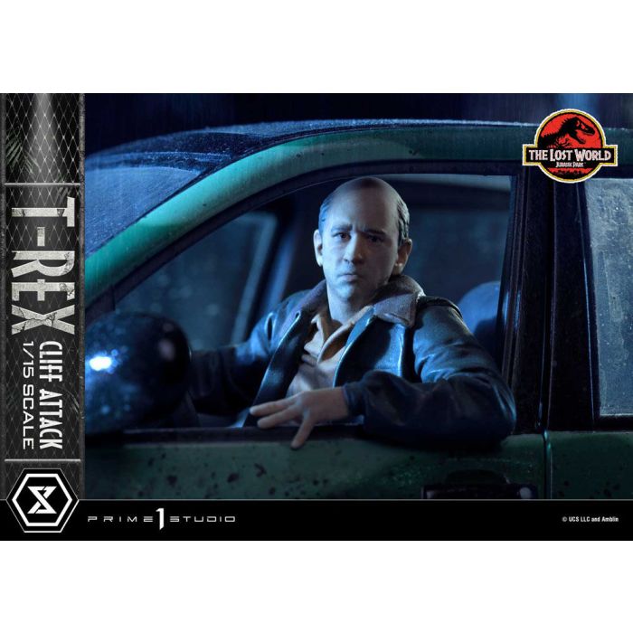 Jurassic World: The Lost World Statue 1/15 T-Rex Cliff Attack 53 cm