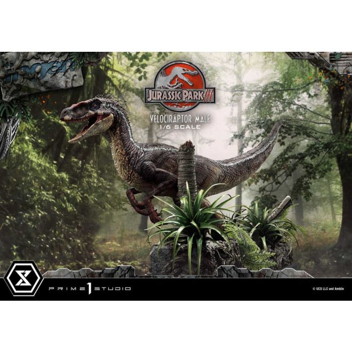 Jurassic Park III Legacy Museum Collection Statue 1/6 Velociraptor Male 40 cm