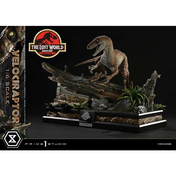 Jurassic Park II Legacy Museum Collection Statue 1/6 Velociraptor 41 cm 