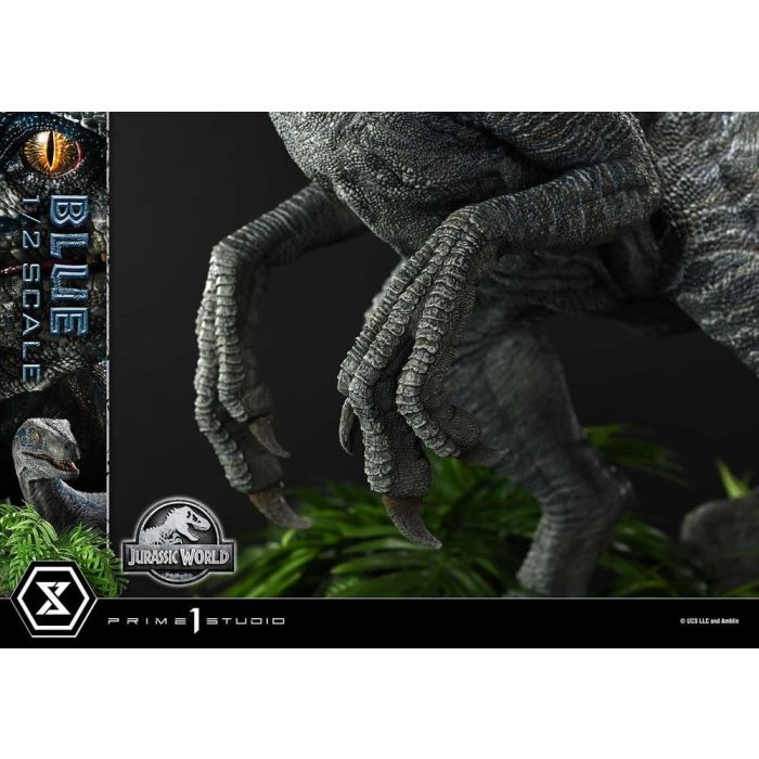 Jurassic World: Fallen Kingdom (Film) Legacy Museum Collection Statue 1/2 Blue 88 cm 
