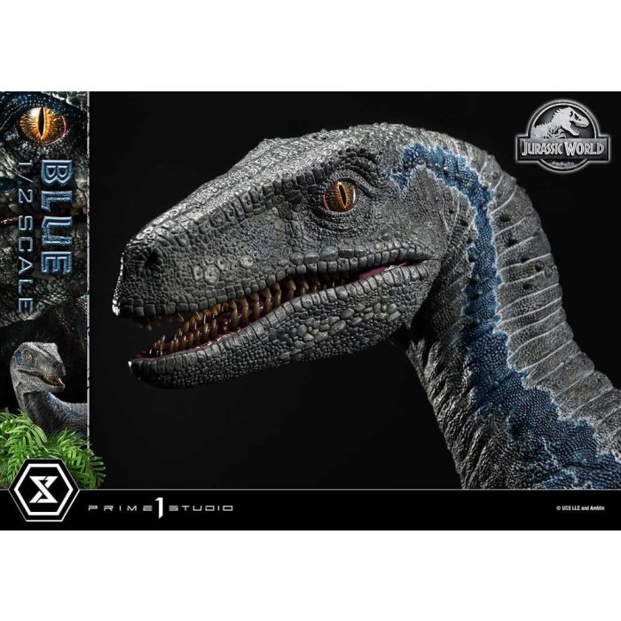 Jurassic World: Fallen Kingdom (Film) Legacy Museum Collection Statue 1/2 Blue 88 cm 
