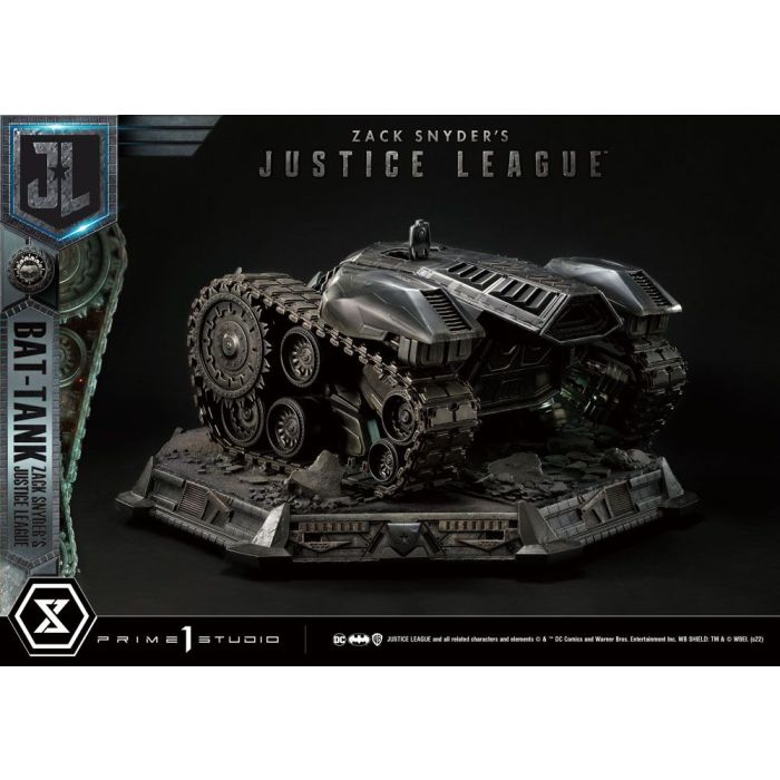 Zack Snyder's Justice League Museum Masterline Diorama Bat-Tank 36 cm