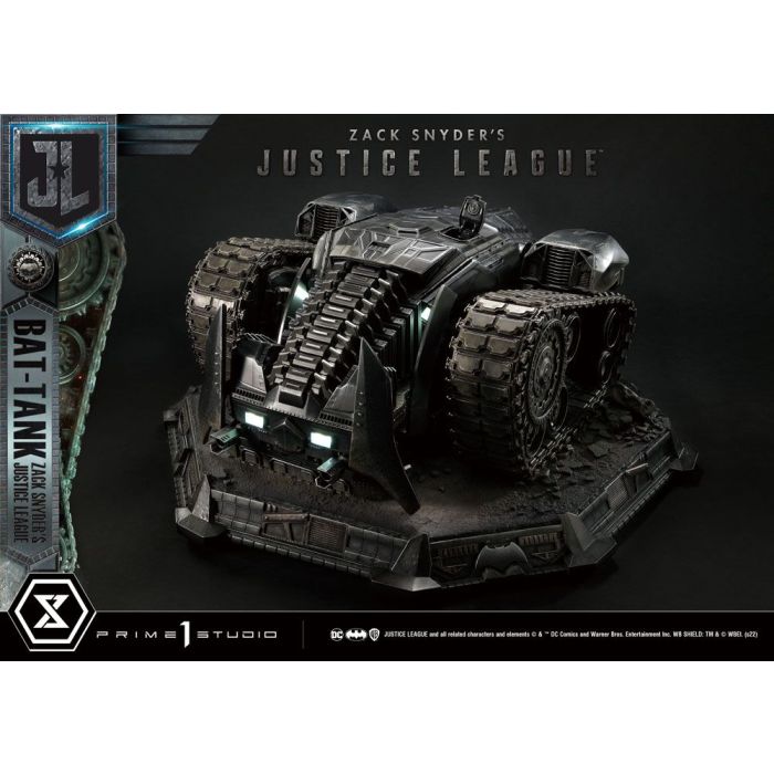 Zack Snyder's Justice League Museum Masterline Diorama Bat-Tank 36 cm