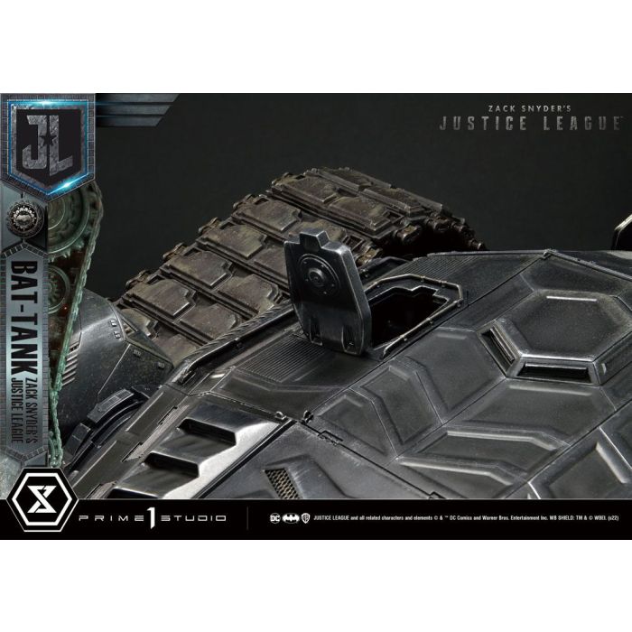 Zack Snyder's Justice League Museum Masterline Diorama Bat-Tank 36 cm